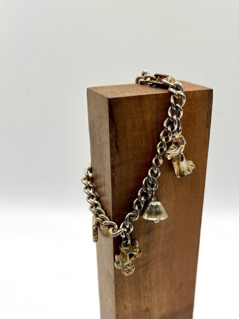 VTG 60s Mid Century Gold Tone Charm Bracelet Heart Bells Wedding Marriage MCM